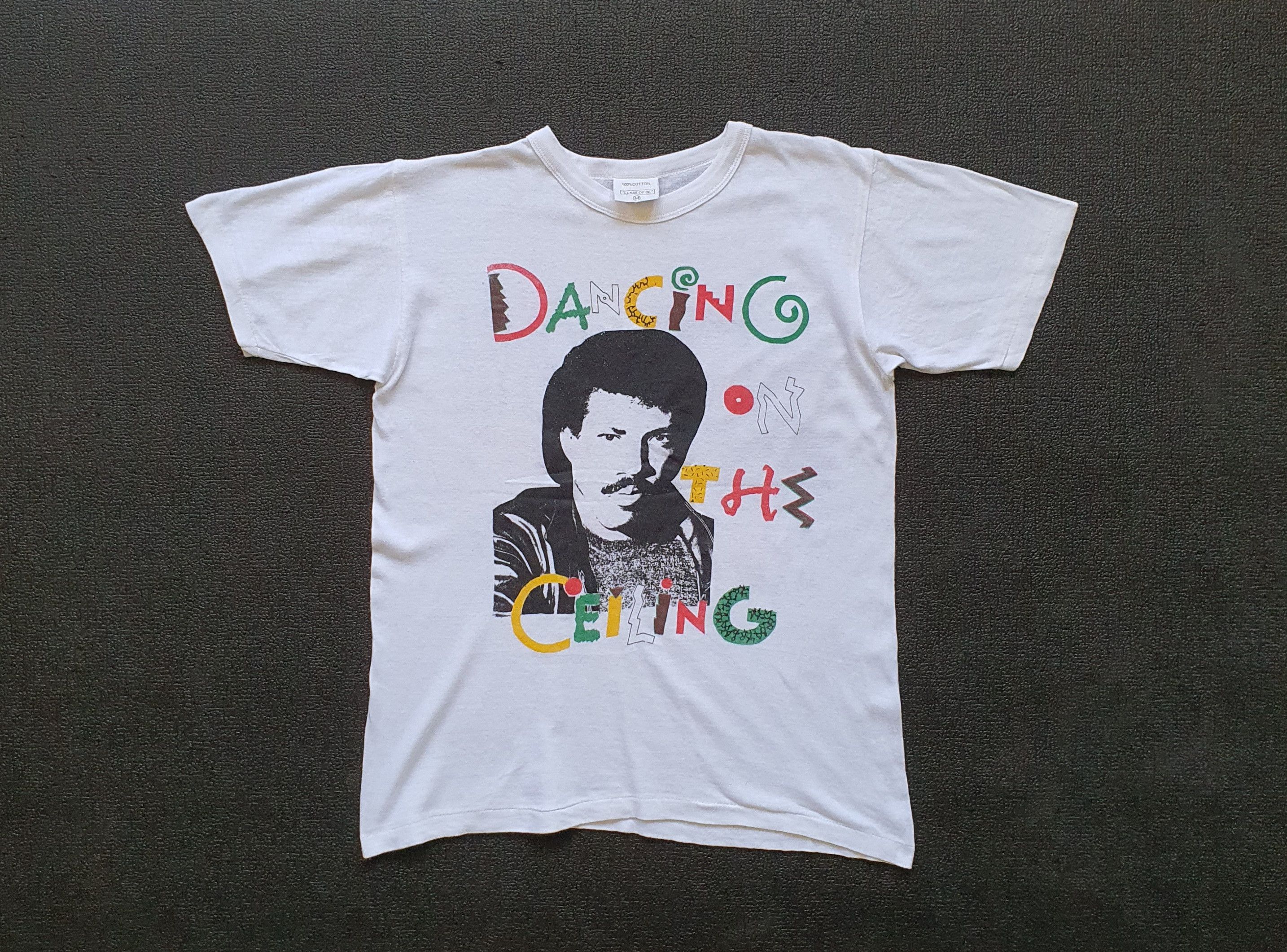 Vintage 1987 Lionel Richie The Outrageous Uk Tour Concert T Shirt Hoodie, Sweatshirt | FlexRushtees.com
