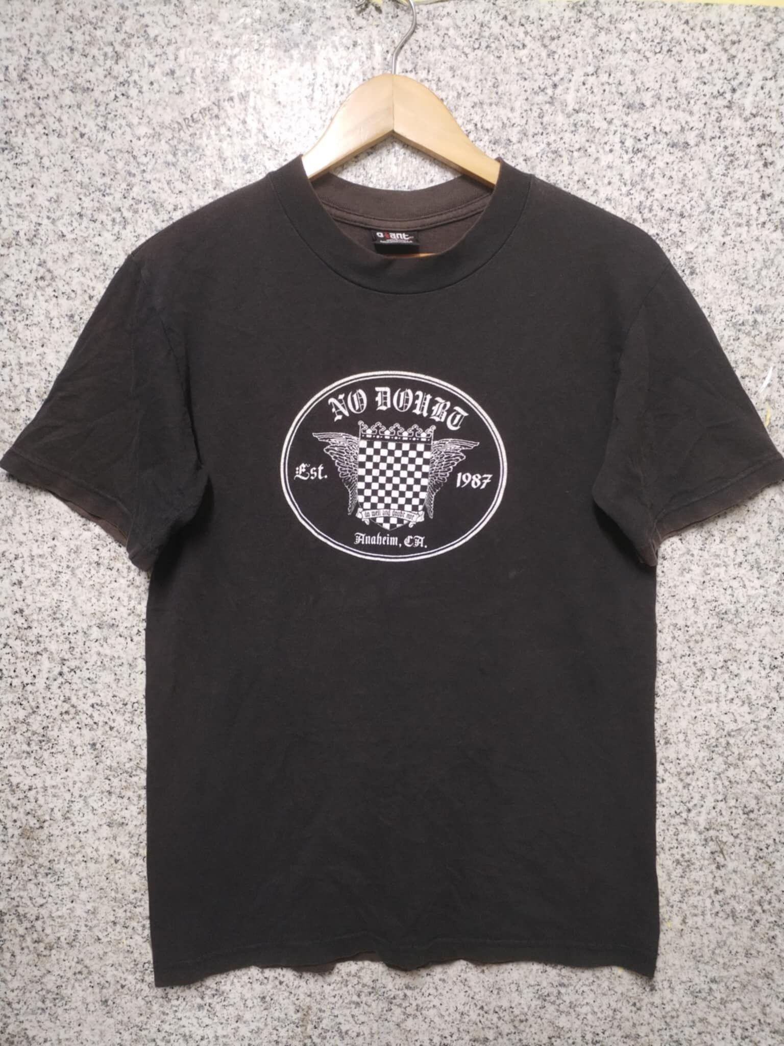 Giant X Vintage Vintage 90s No Doubt Metal Rock Grunge Tour Tee Hoodie, Sweatshirt | FlexRushtees.com