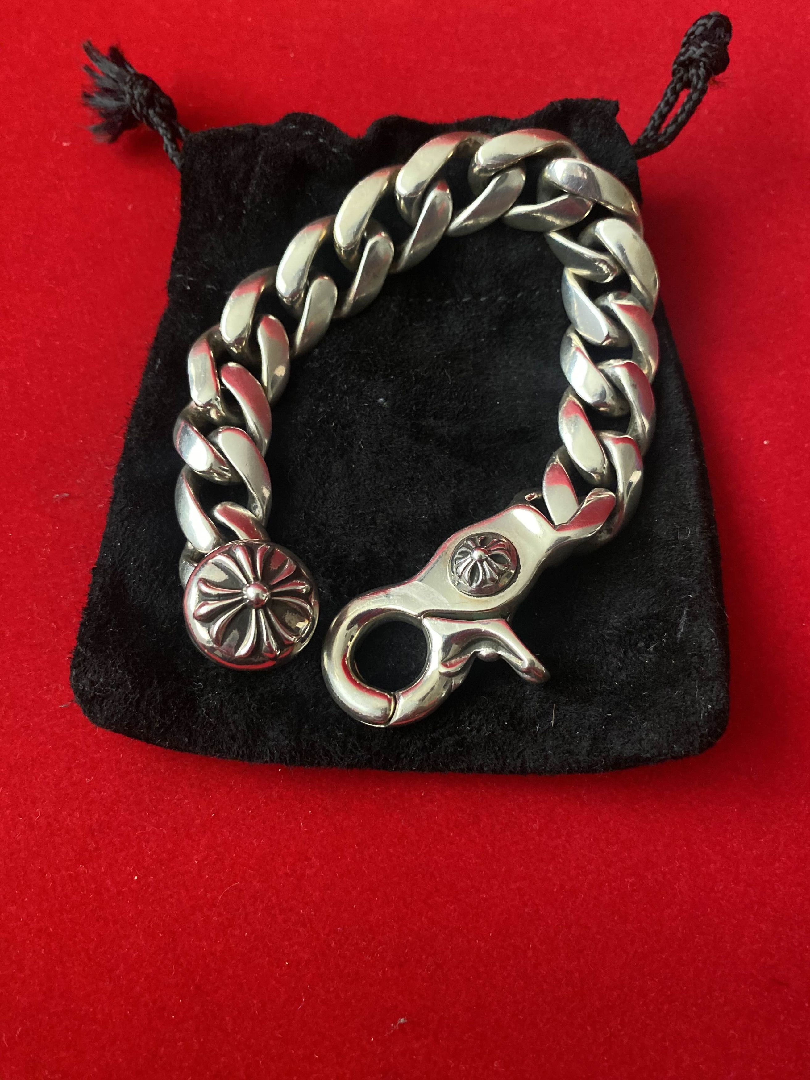 Hearts Chrome Hearts Classic Link Lobster Clasp Bracelet T-Shirts, Hoodie, Sweatshirt | FlexRushtees.com