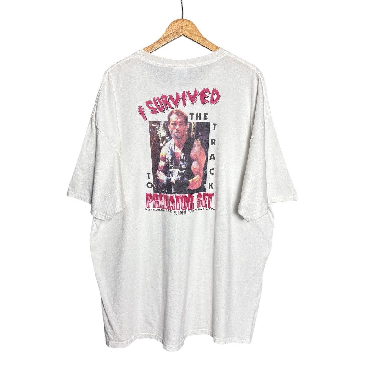 Vintage 90s Predator Movie T Shirt Arnold Schwarzenegger
