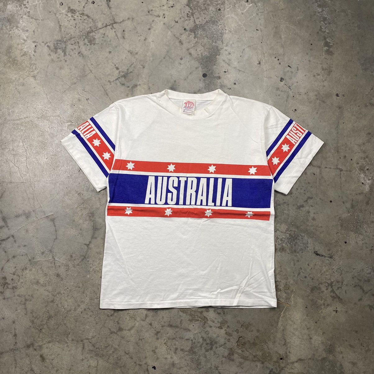 Vintage Grail 80s Australia Tee Hoodie, Sweatshirt | FlexRushtees.com
