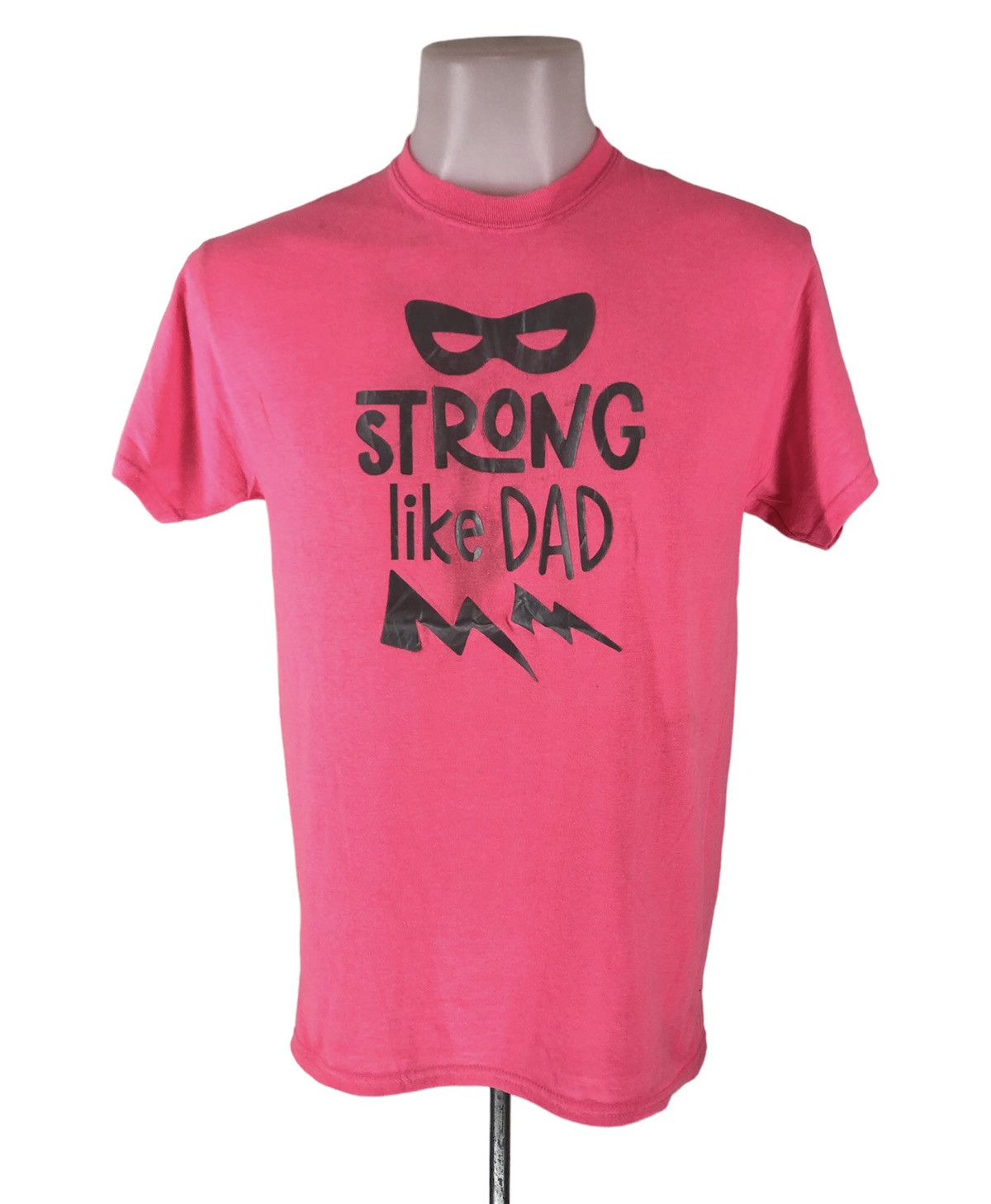 Gildan Strong Like Dad Spellout Tees Hoodie, Sweatshirt | FlexRushtees.com