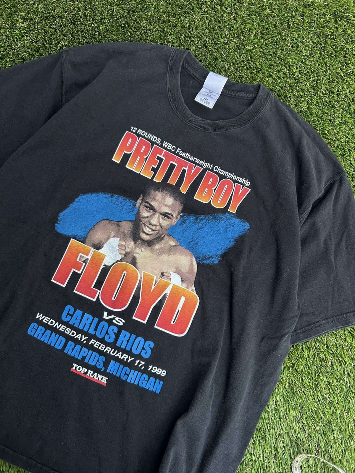 Fruit Of The Loom Vintage 1999 Grail Floyd Mayweather Pretty Boy Boxing Tee Hoodie, Sweatshirt | FlexRushtees.com