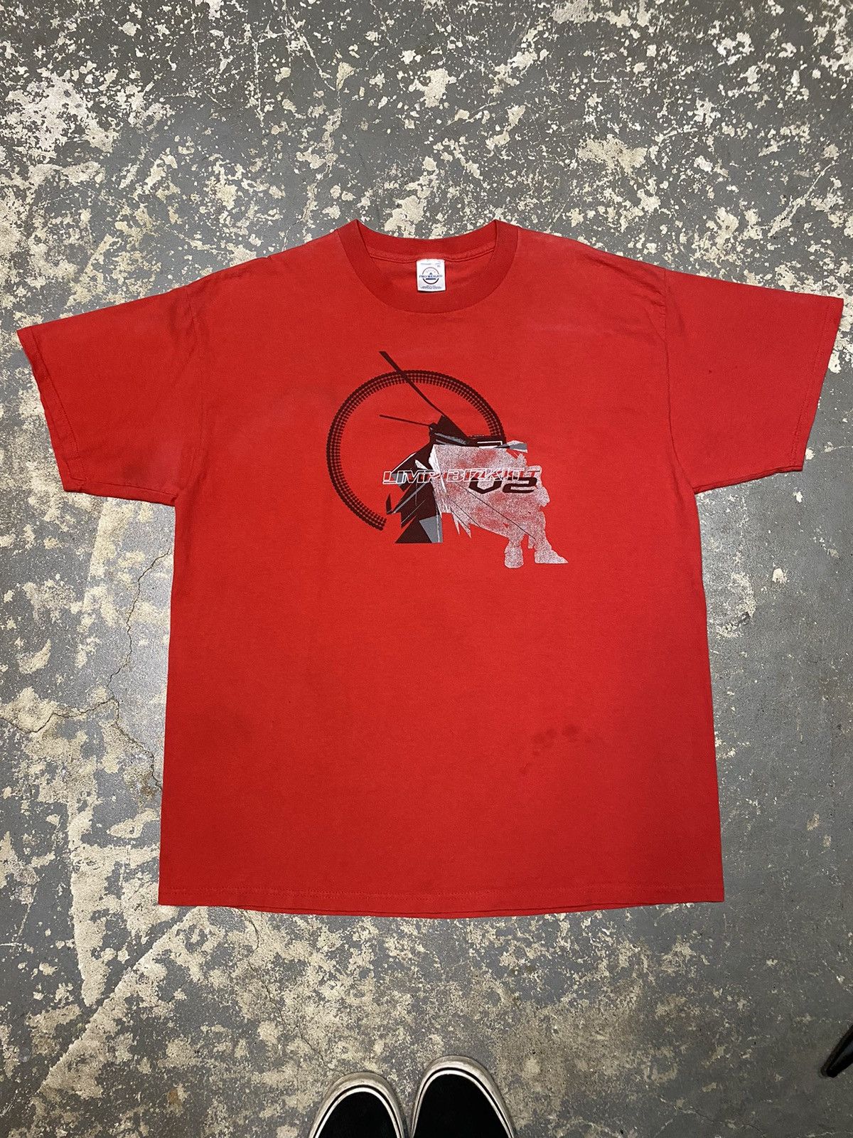 Vintage Limp Bizkit V2 Red Band Concert Tshirt Hoodie, Sweatshirt | FlexRushtees.com