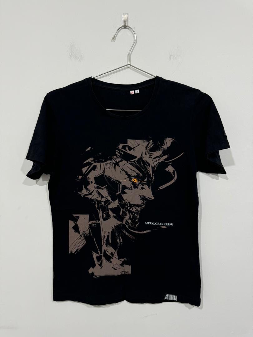Japanese Brand Uniqlo Metal Gear Solid Tee