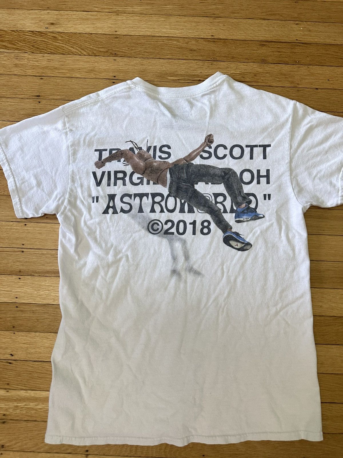 Off White 2018 Travis Scott Virgil Abloh Astroworld Pocket T Shirt Hoodie, Sweatshirt | FlexRushtees.com