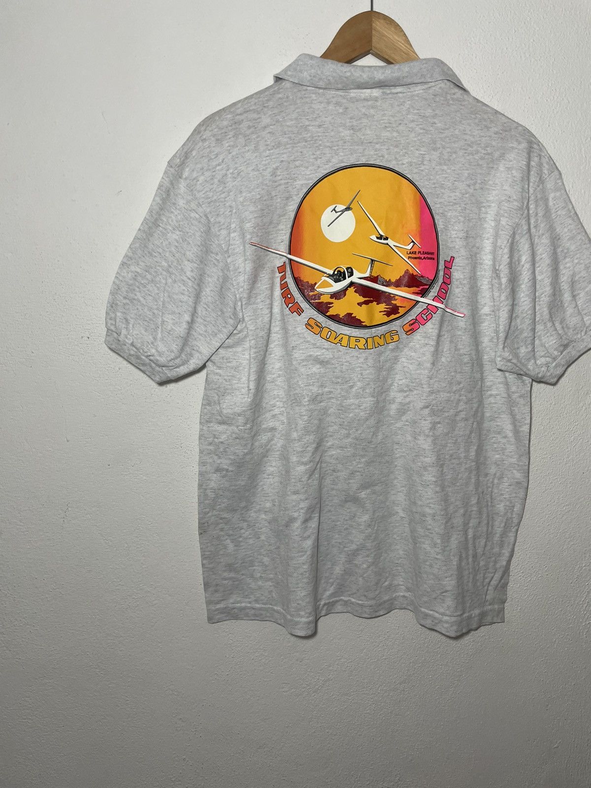 Vintage Tune Soaring School Collar T Shirt Size L Hoodie, Sweatshirt | FlexRushtees.com
