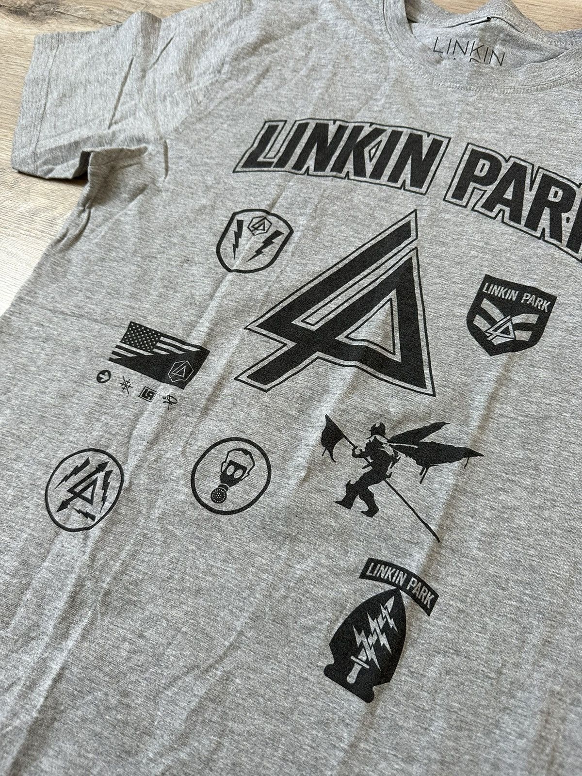 Vintage Linkin Park Official Merch Tee Hoodie, Sweatshirt | FlexRushtees.com