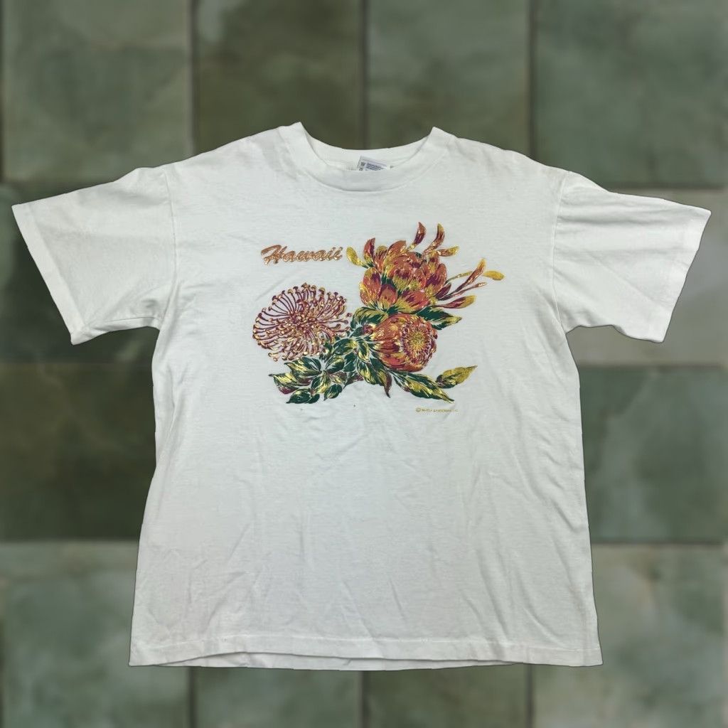 Vintage Hanes T Shirt Men Adult Medium White Tropical Flower 90s Island Hawaii Usa