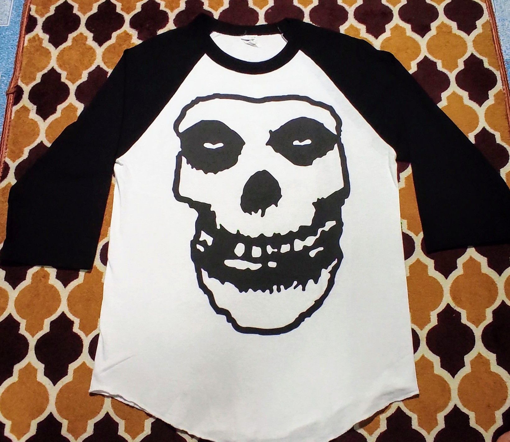 Misfits X Vintage Offer Misfits Band Tees Hoodie, Sweatshirt | FlexRushtees.com
