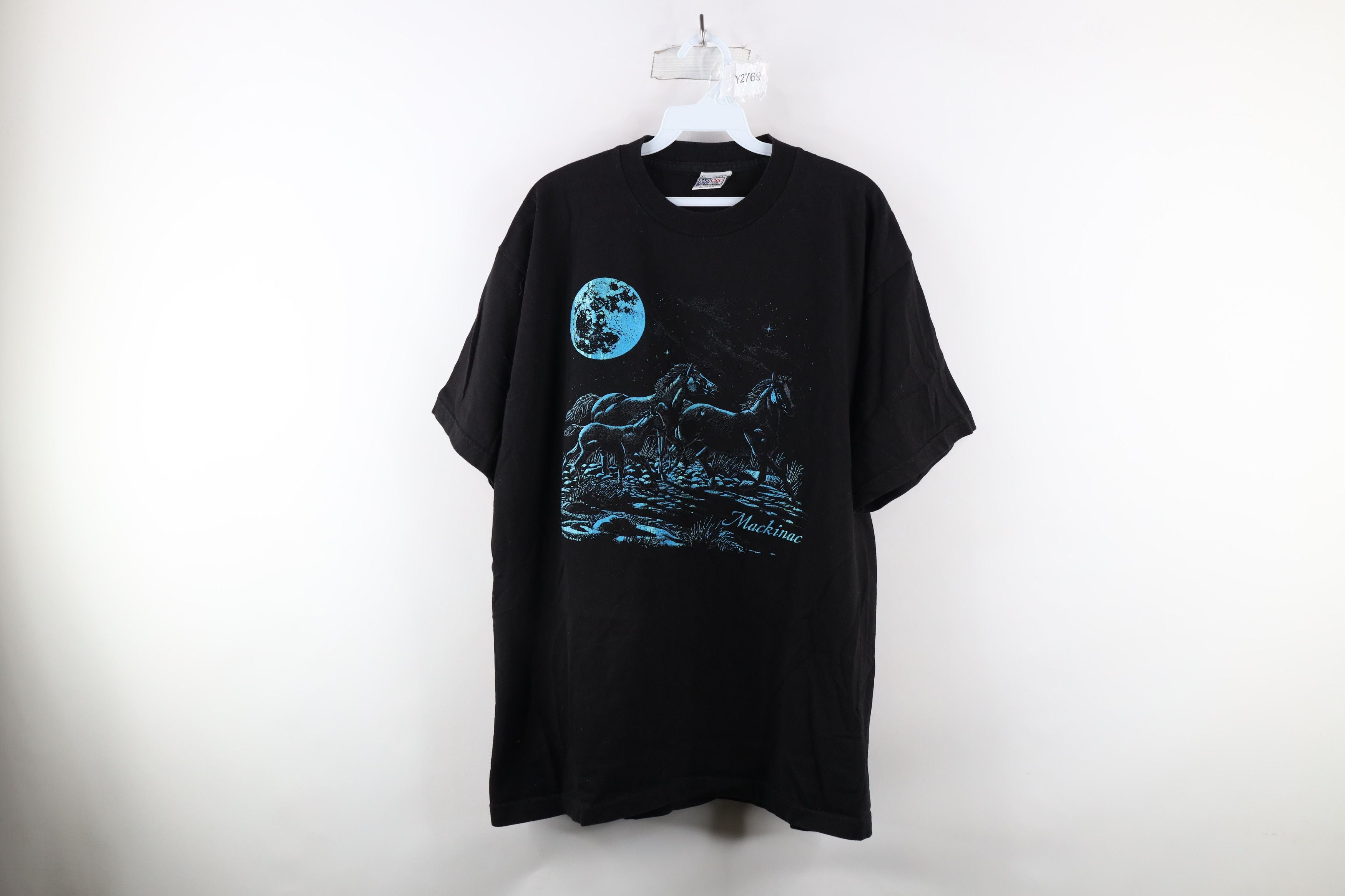 Vintage 90s Streetwear Mackinac Horse Space T Shirt Usa
