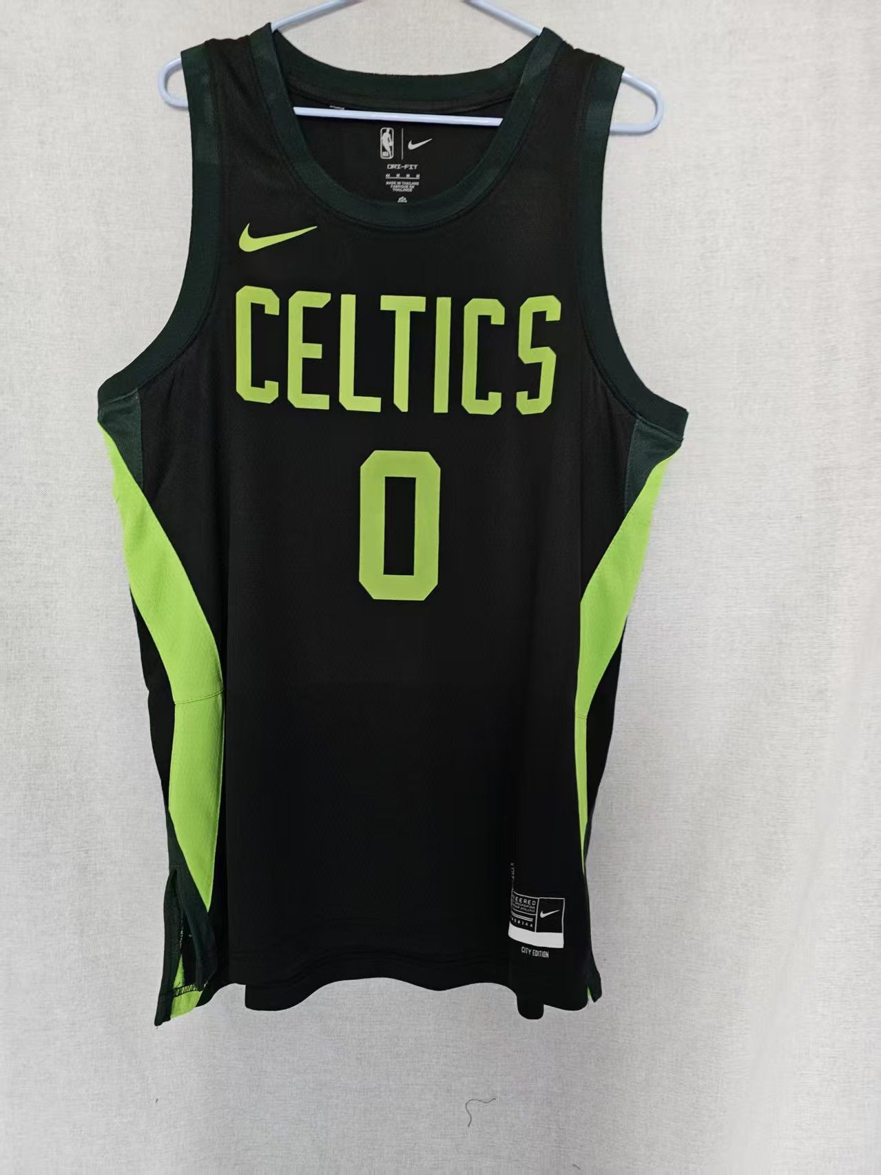 Nba Celtics 0 Jayson Tatum Jersey Xl T-Shirts, Hoodie, Sweatshirt | FlexRushtees.com