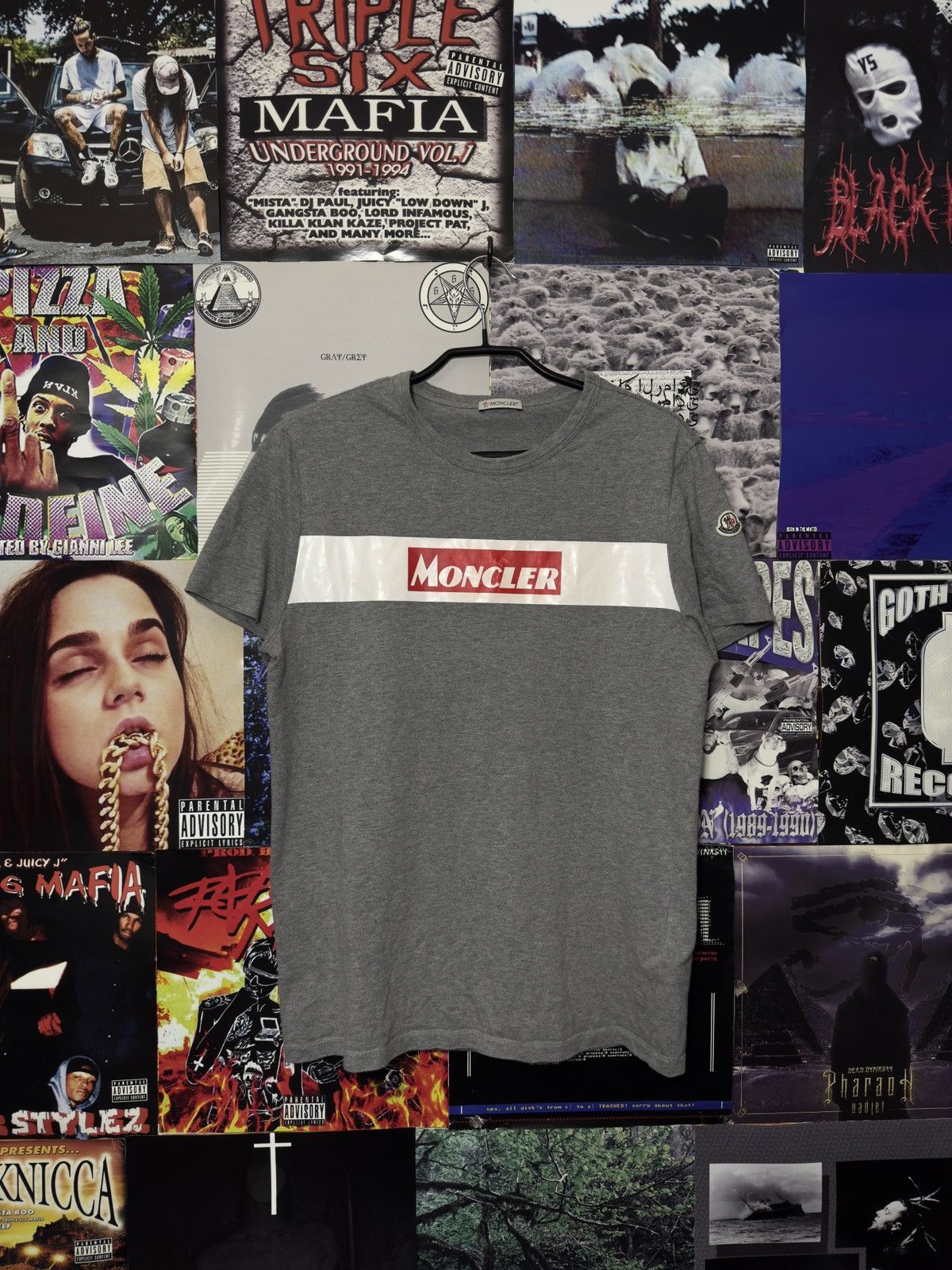 Moncler Box Logo Maglia Tee Shirt Hoodie, Sweatshirt | FlexRushtees.com