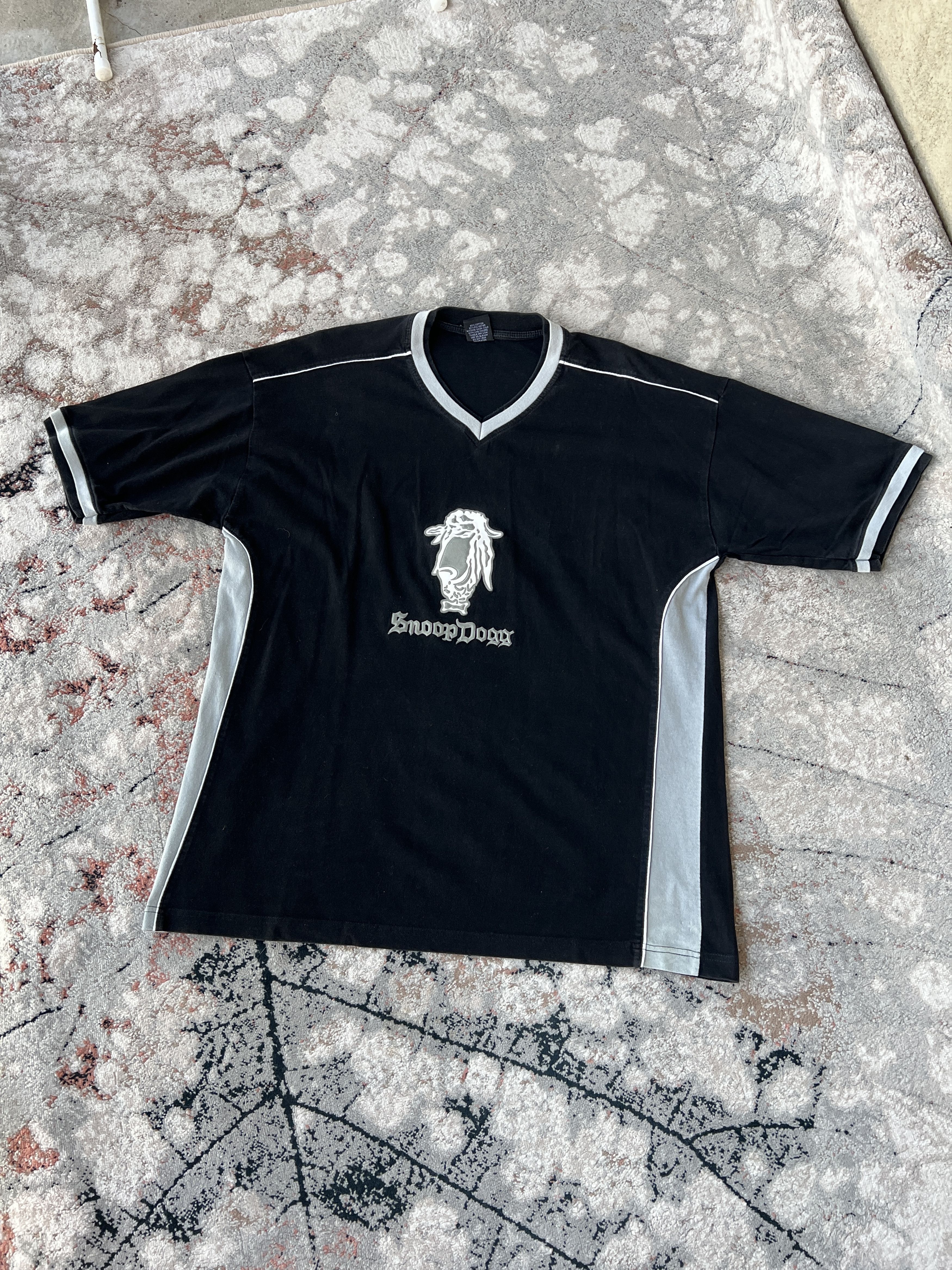 Dogg Vintage Snoop Dogg Rap Tee Hoodie, Sweatshirt | FlexRushtees.com