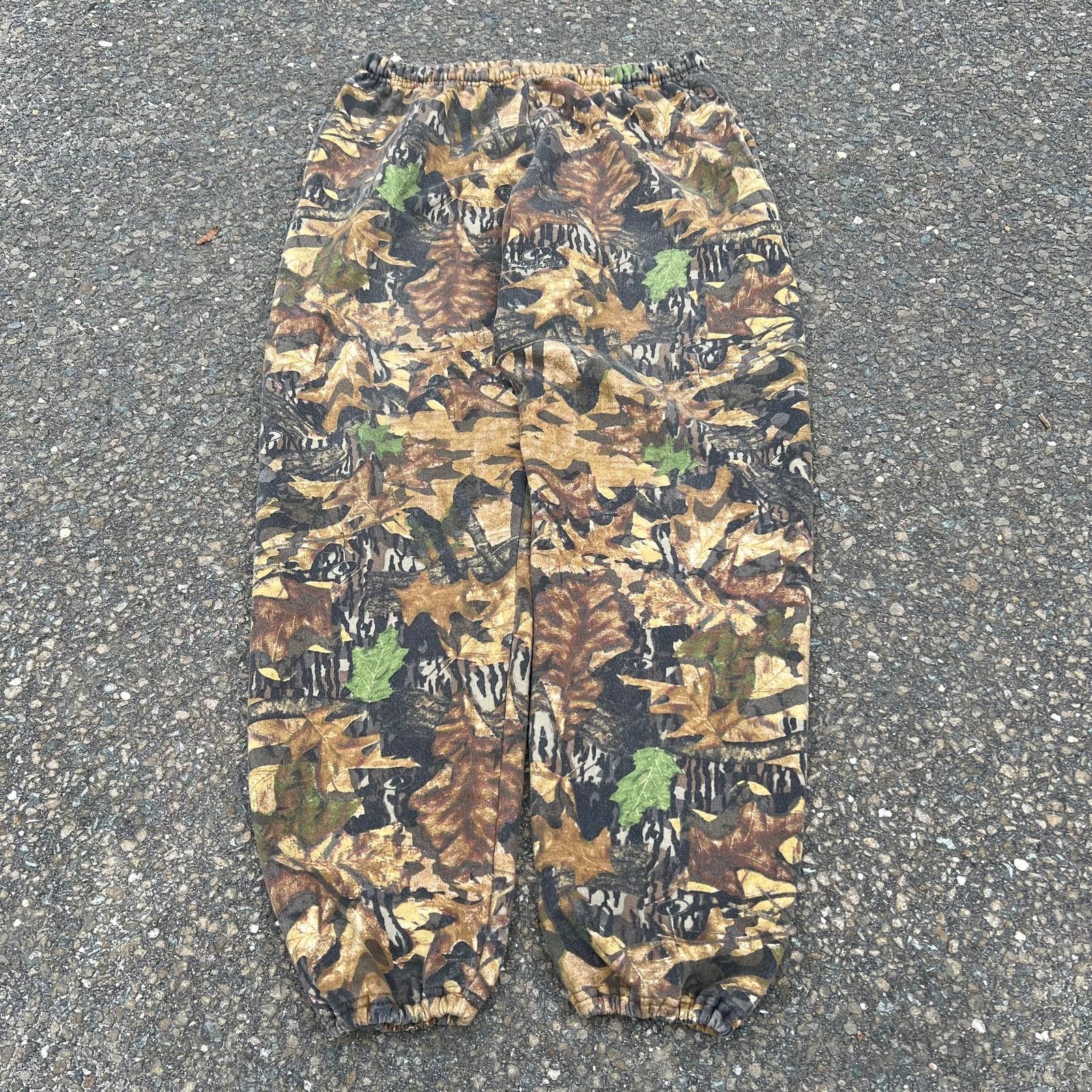 Vintage Realtree Camo Leaf Jerzees Essential Blank Sweatpant