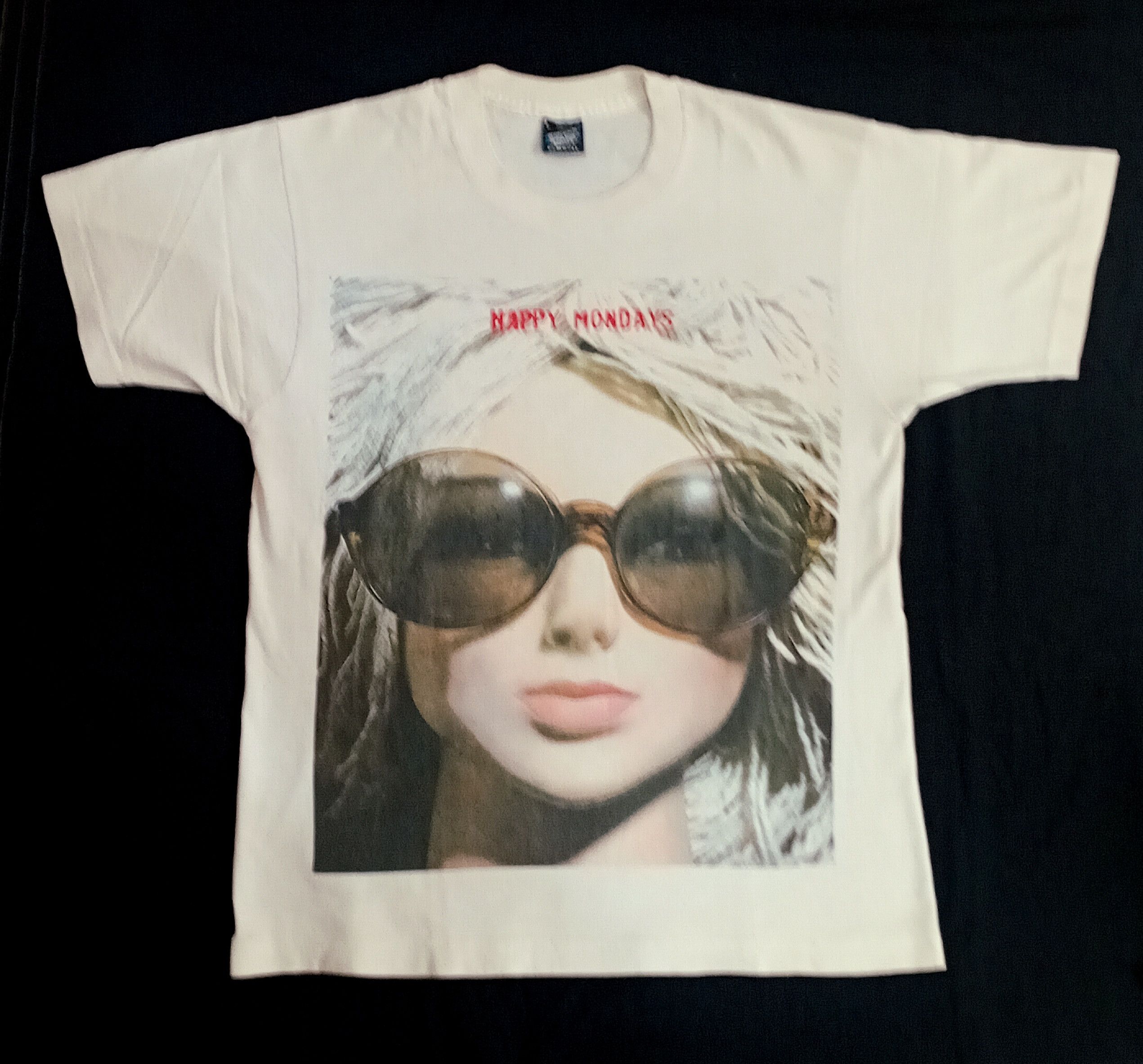 Vintage Rare 90s Happy Mondays Oasis Blur The Verve T-Shirts, Hoodie, Sweatshirt | AU16VibeMintTees.com