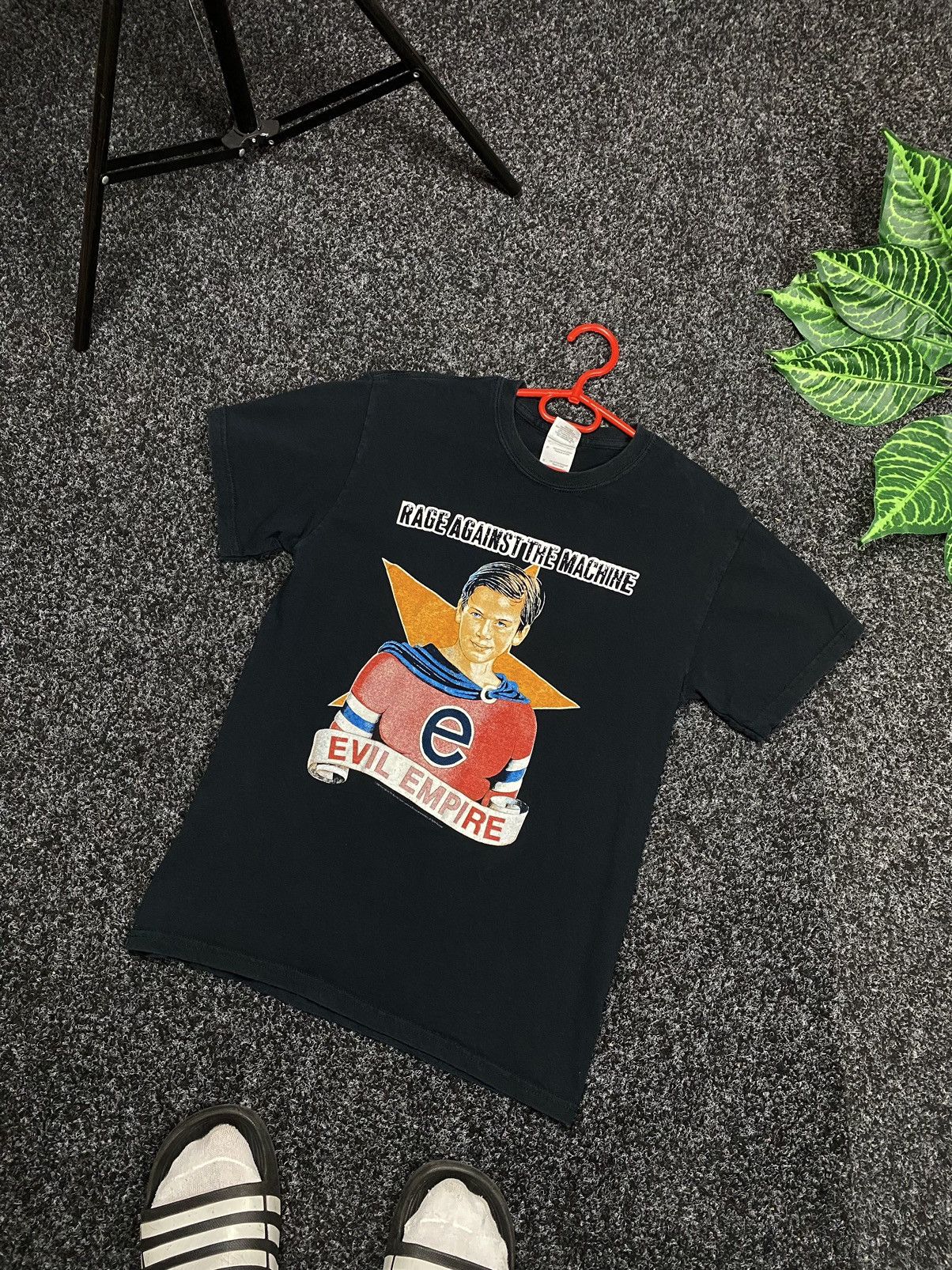 Vintage Rage Against The Machine Evil Empire 2006 Size S T-Shirts, Hoodie, Sweatshirt | FlexRushtees.com