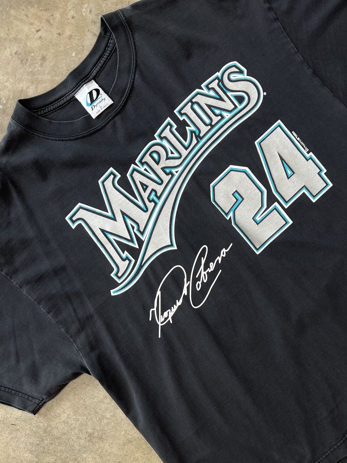 Vintage Mlb 2004 Marlins Miguel Cabrera Tee 24 Tee Large Hoodie, Sweatshirt | FlexRushtees.com