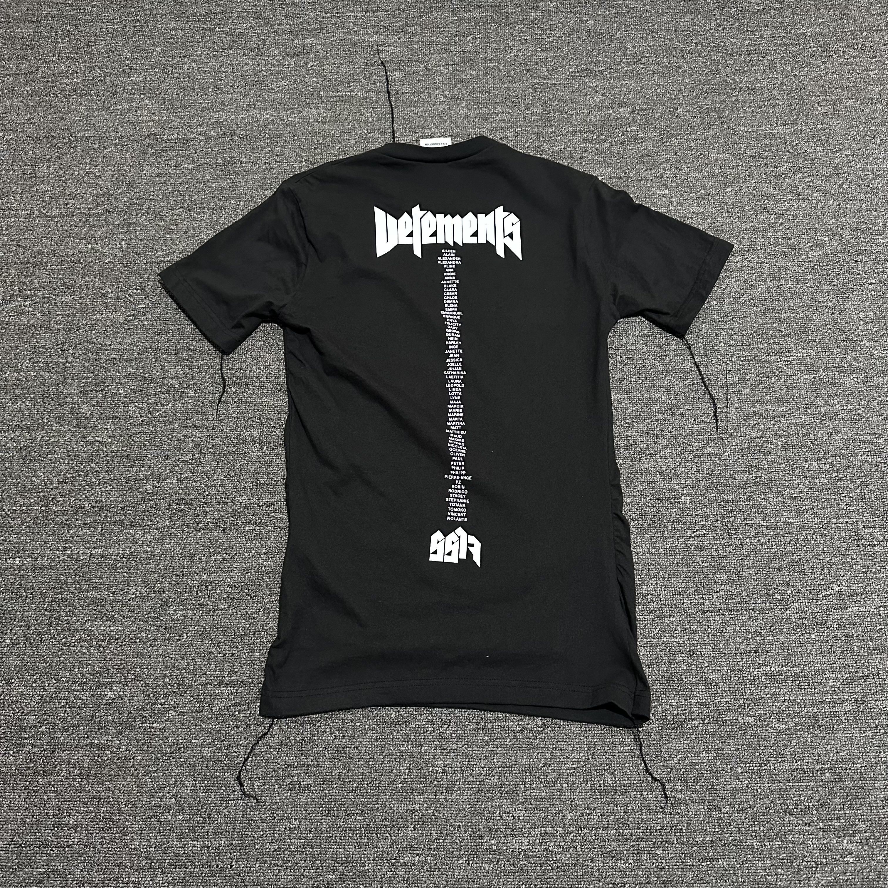 Vetements Hanes Staff Tee Hoodie, Sweatshirt | FlexRushtees.com