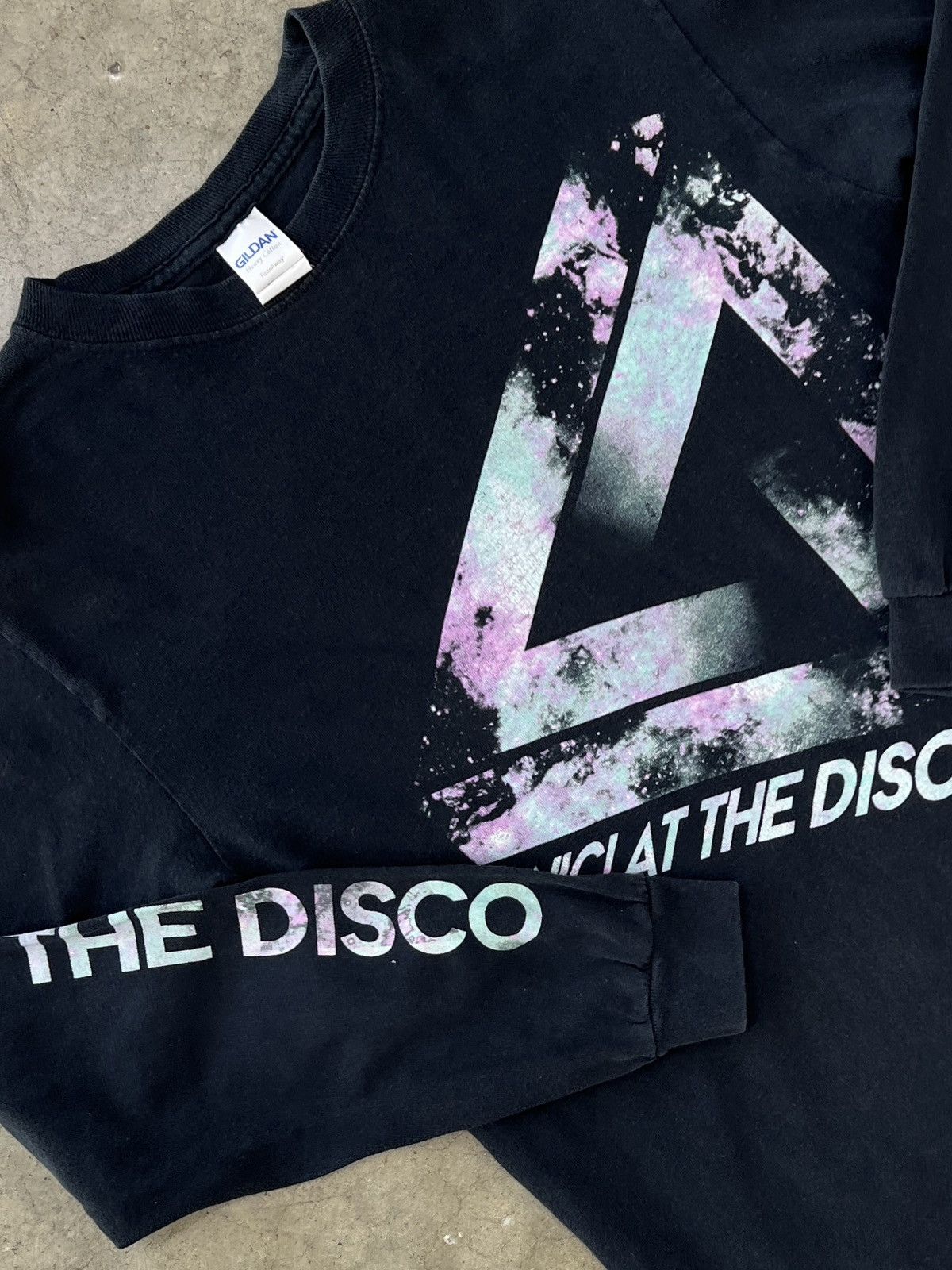 Band Tees Vintage Panic At The Disco Long Sleeve Ls Band Tee Small Hoodie, Sweatshirt | AU16VibeMintTees.com