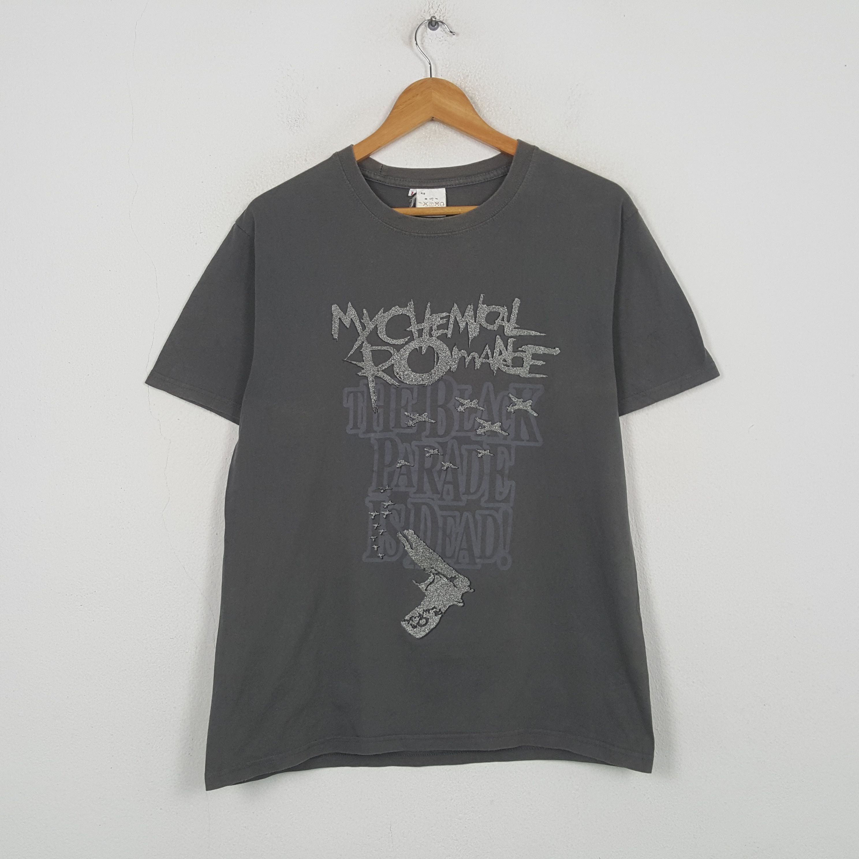 Band Tees Vintage My Chemical Romance American Rock Band T Shirt Rr26 Hoodie, Sweatshirt | FlexRushtees.com