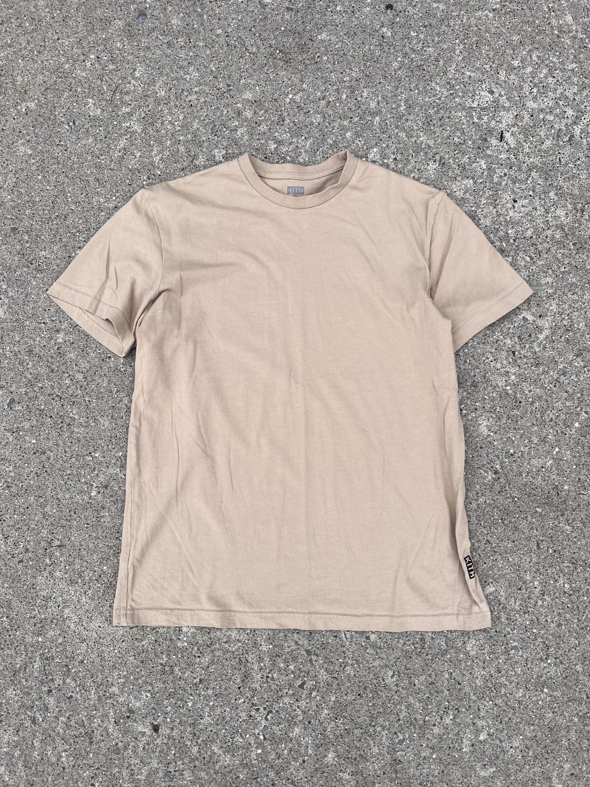 Kith Basic Tee Tan Size Small Hoodie, Sweatshirt | FlexRushtees.com