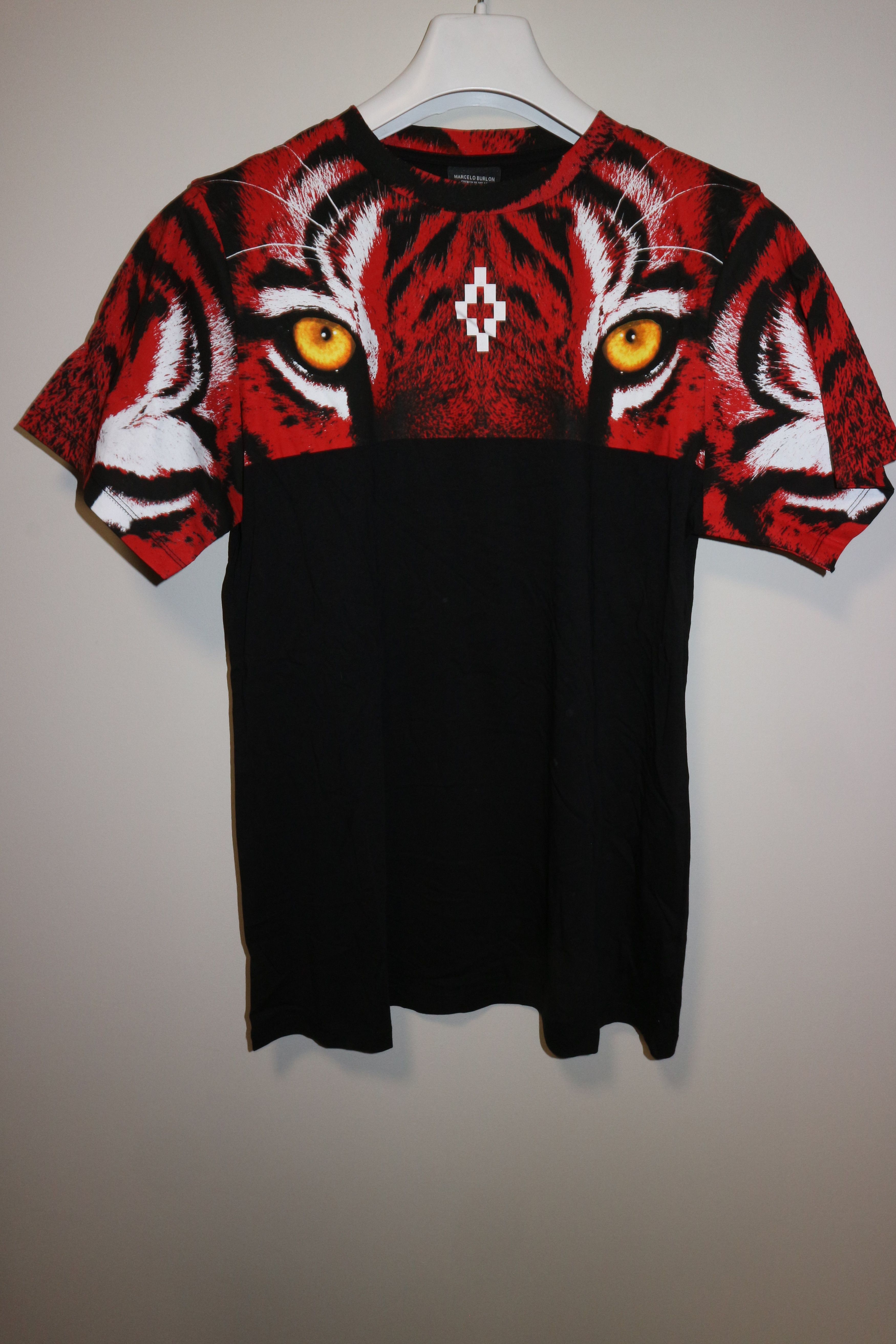 Marcelo Burlon Tiger Print T Shirt Hoodie, Sweatshirt | FlexRushtees.com