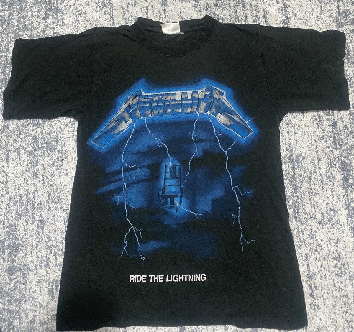 Band Tees Metallica Ride The Lighning Portreit Band Bootleg Tee 90s Hoodie, Sweatshirt | FlexRushtees.com