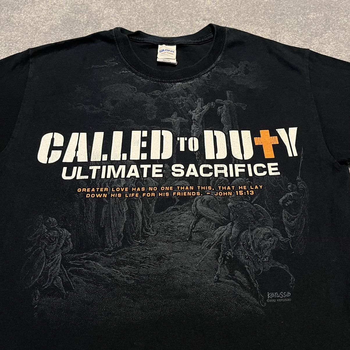 Vintage Y2k Call Of Duty Ultimate Sacrifice Jesus Parody Tee