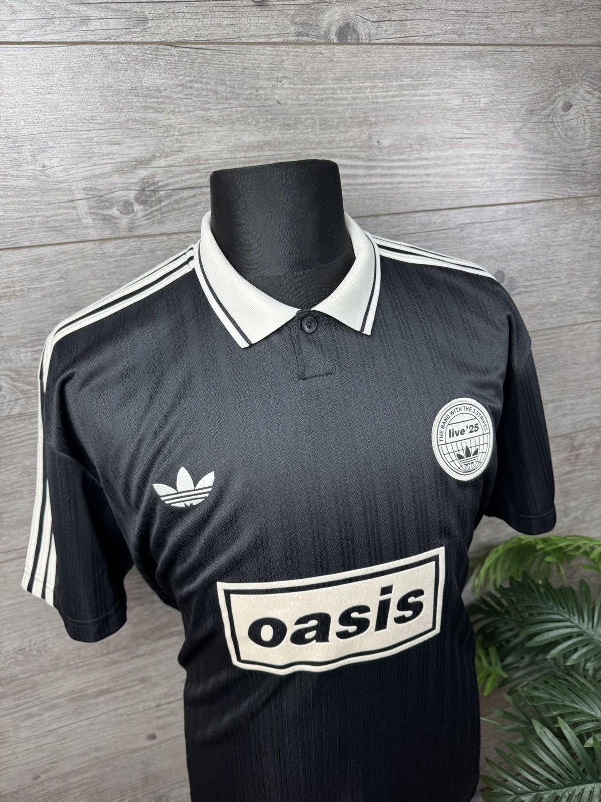 Oasis Tour Jacquard Jersey Black Size L T-Shirts, Hoodie, Sweatshirt | FlexRushtees.com