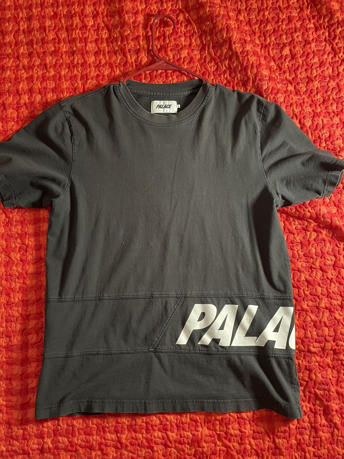 Vintage Palace Side T Shirt Mens Large Hoodie, Sweatshirt | FlexRushtees.com