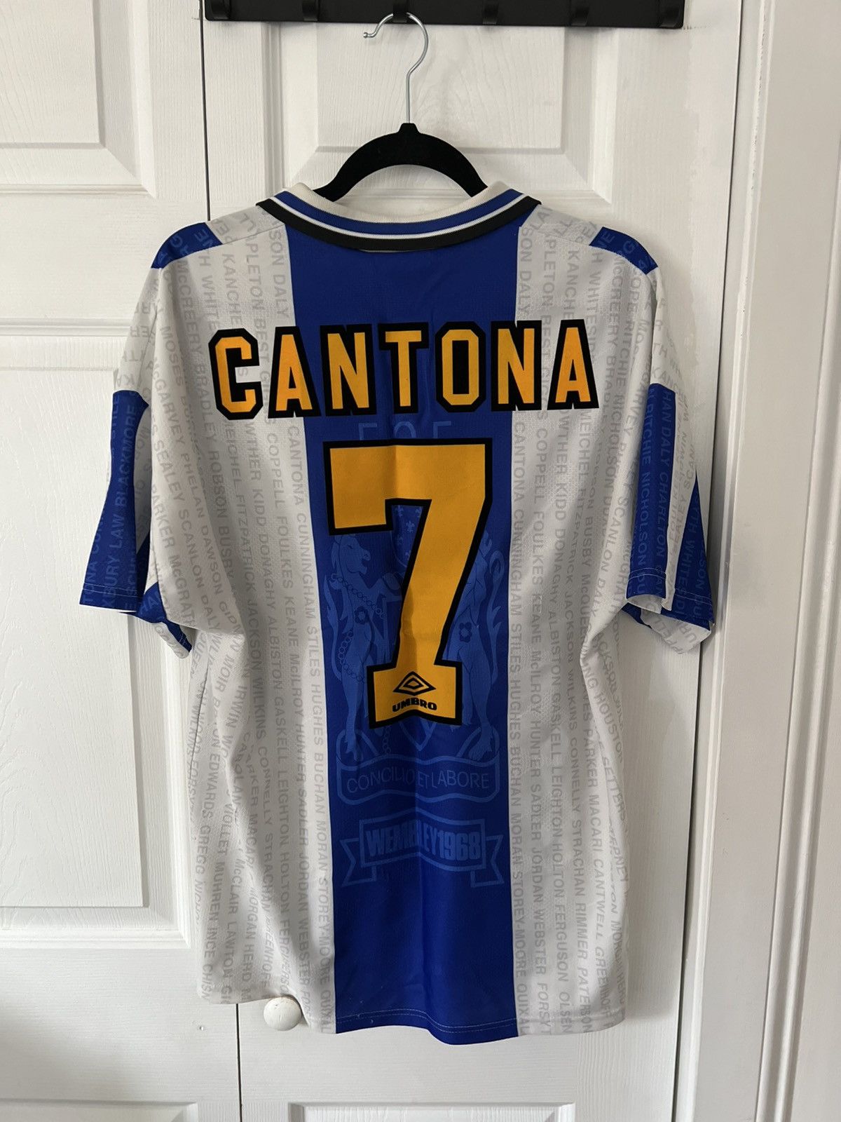 Umbro Vintage Manchester United Eric Cantona 1994 Third Kit