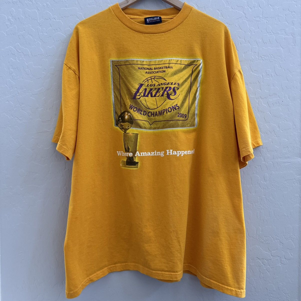 Vintage 2009 Lakers Championship Shirt Hoodie, Sweatshirt | FlexRushtees.com