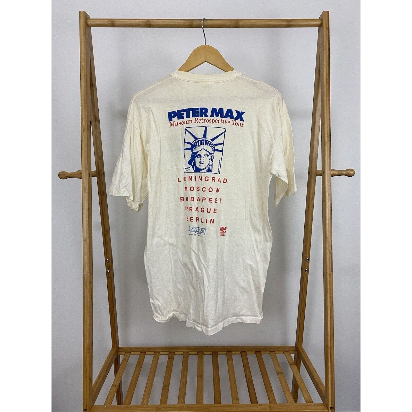 Vintage Rare Vtg Peter Max Museum Retrospective Tour Art T Shirt L Hoodie, Sweatshirt | FlexRushtees.com