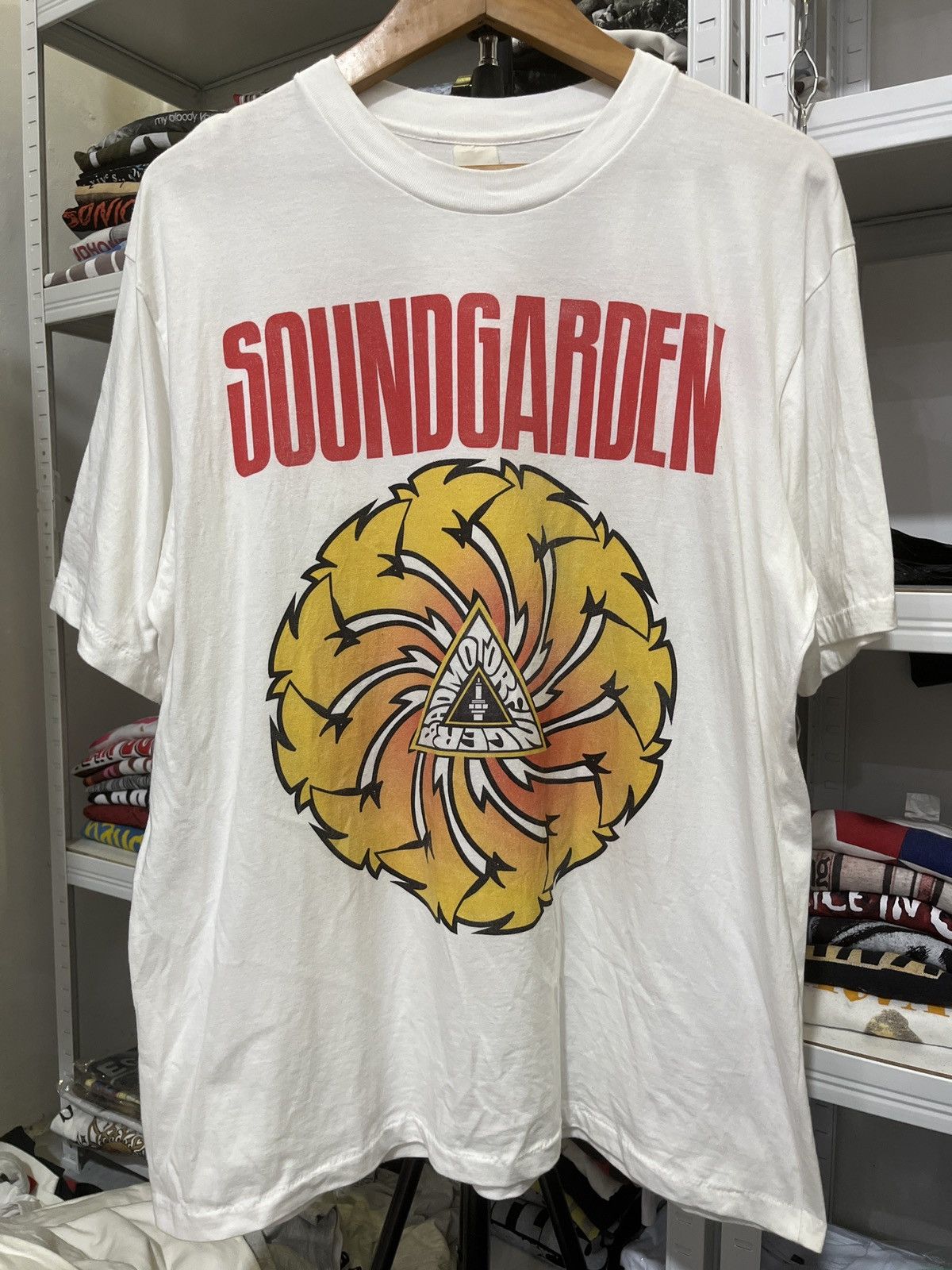Vintage Boot Euro Soundgarden Badmotorfinger Tour 1992 T-Shirts, Hoodie, Sweatshirt | FlexRushtees.com