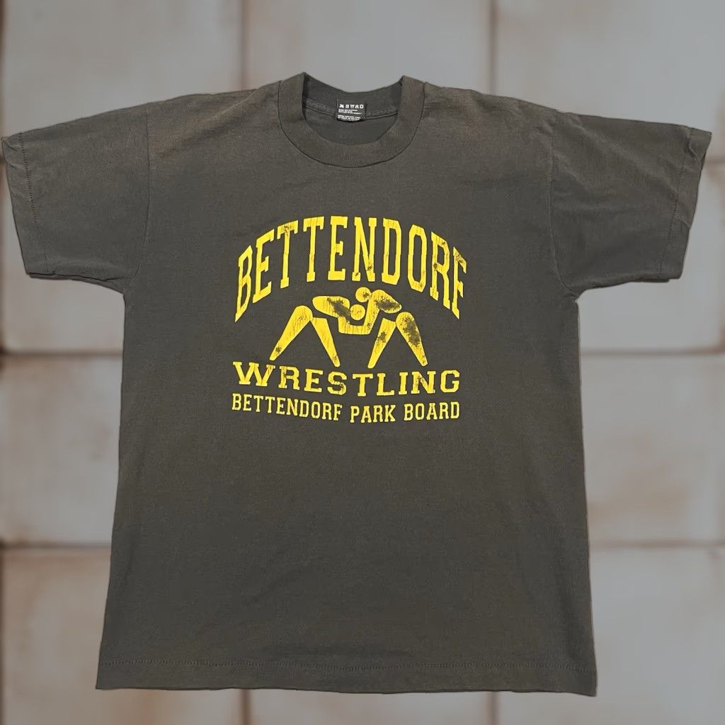 Fruit Of The Loom Vintage Bettendorf Wrestling T Shirt L Men Black 90s 80s Fruit Of The Loom Short S Hoodie, Sweatshirt