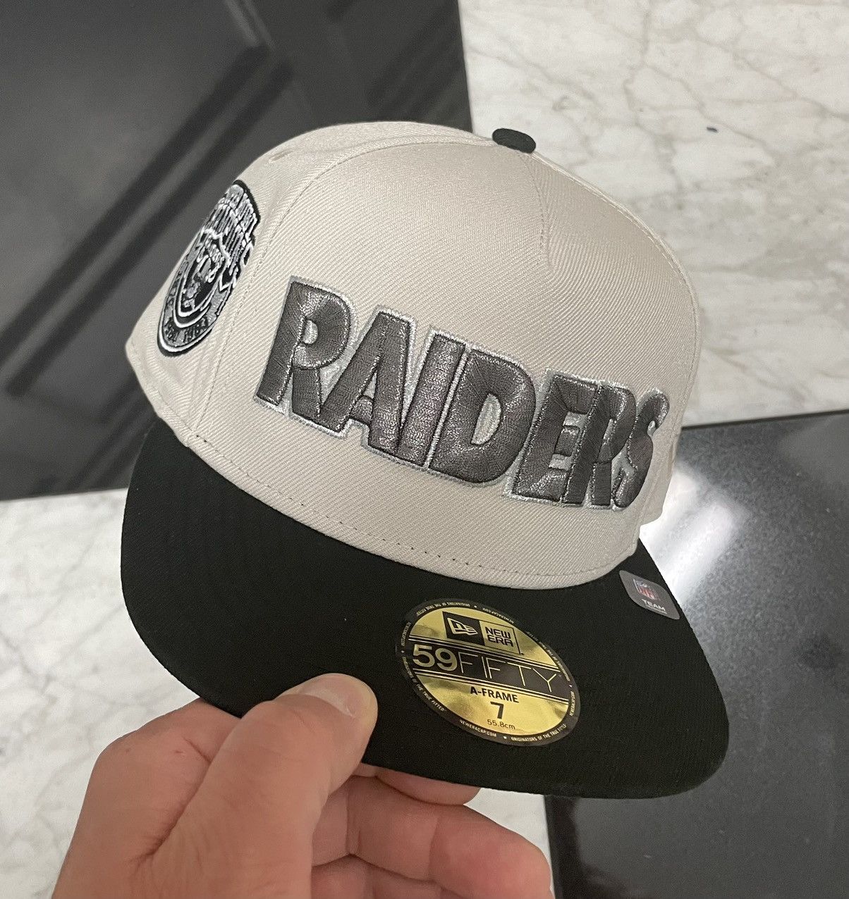 New Era Exclusive Raiders A Frame Fitted Size 7