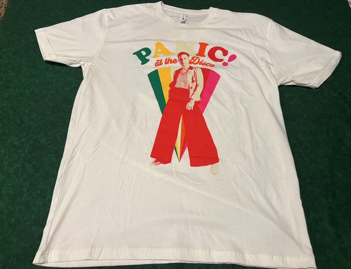 Band Tees Panic At The Disco Viva Las Vengeance Tour 2022 Tee Hoodie, Sweatshirt | FlexRushtees.com