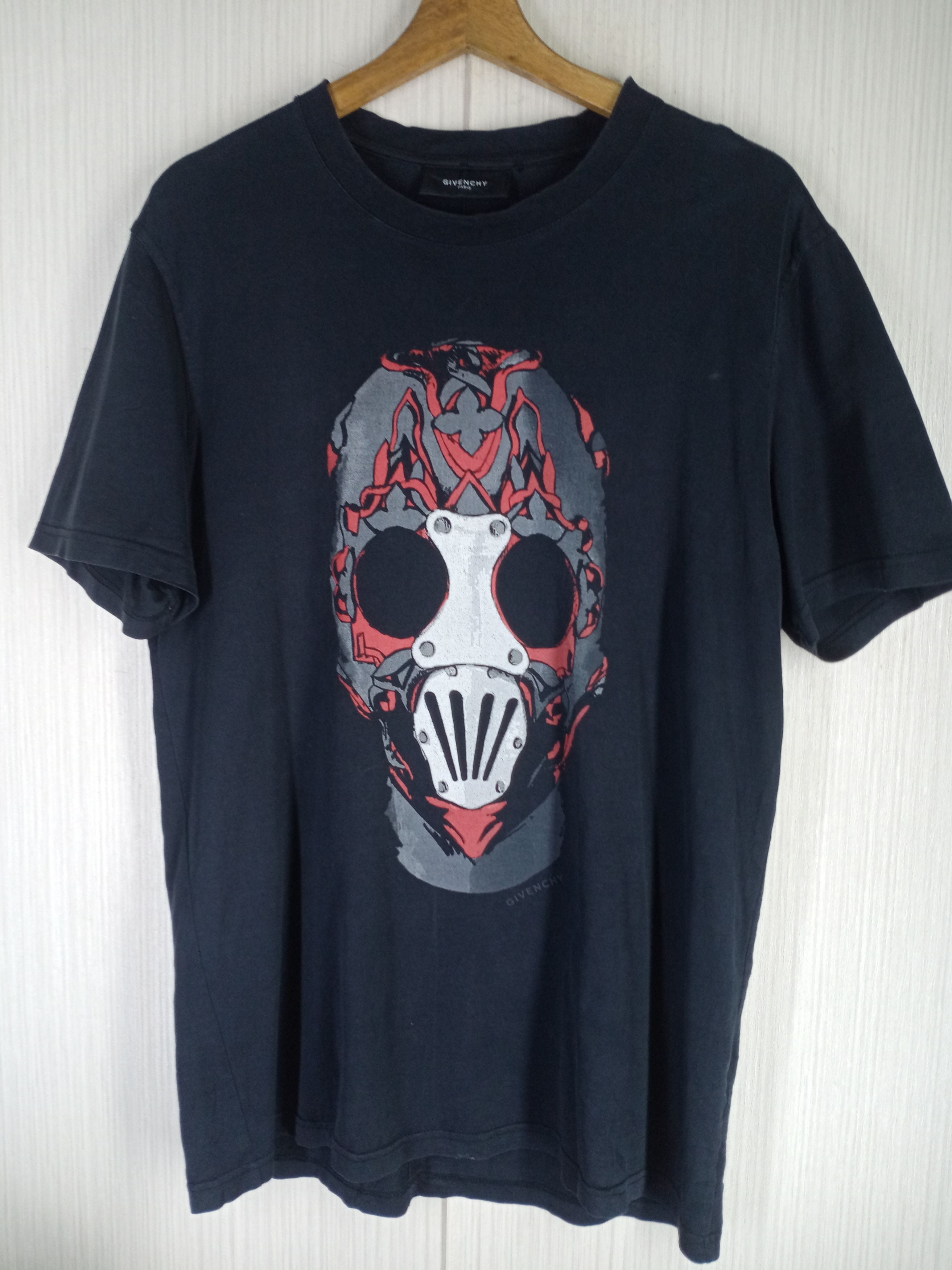 Givenchy Mask Graphic Tshirt Hoodie, Sweatshirt | FlexRushtees.com