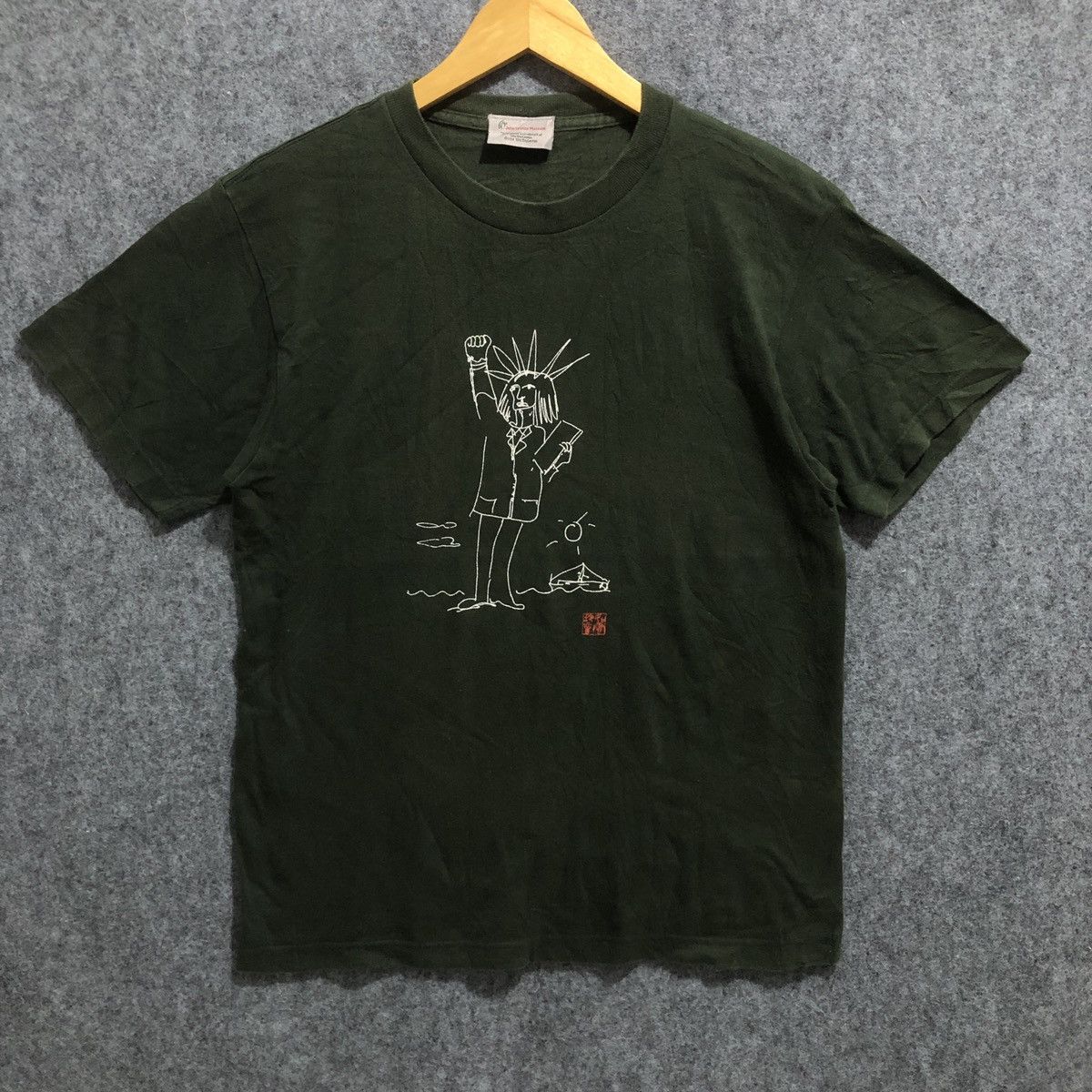 Vintage John Lennon Museum T Shirt Hoodie, Sweatshirt | FlexRushtees.com