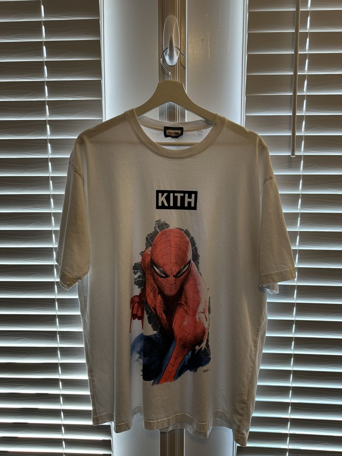 Kith Spiderman Action Vintage Tee New Hoodie, Sweatshirt | FlexRushtees.com