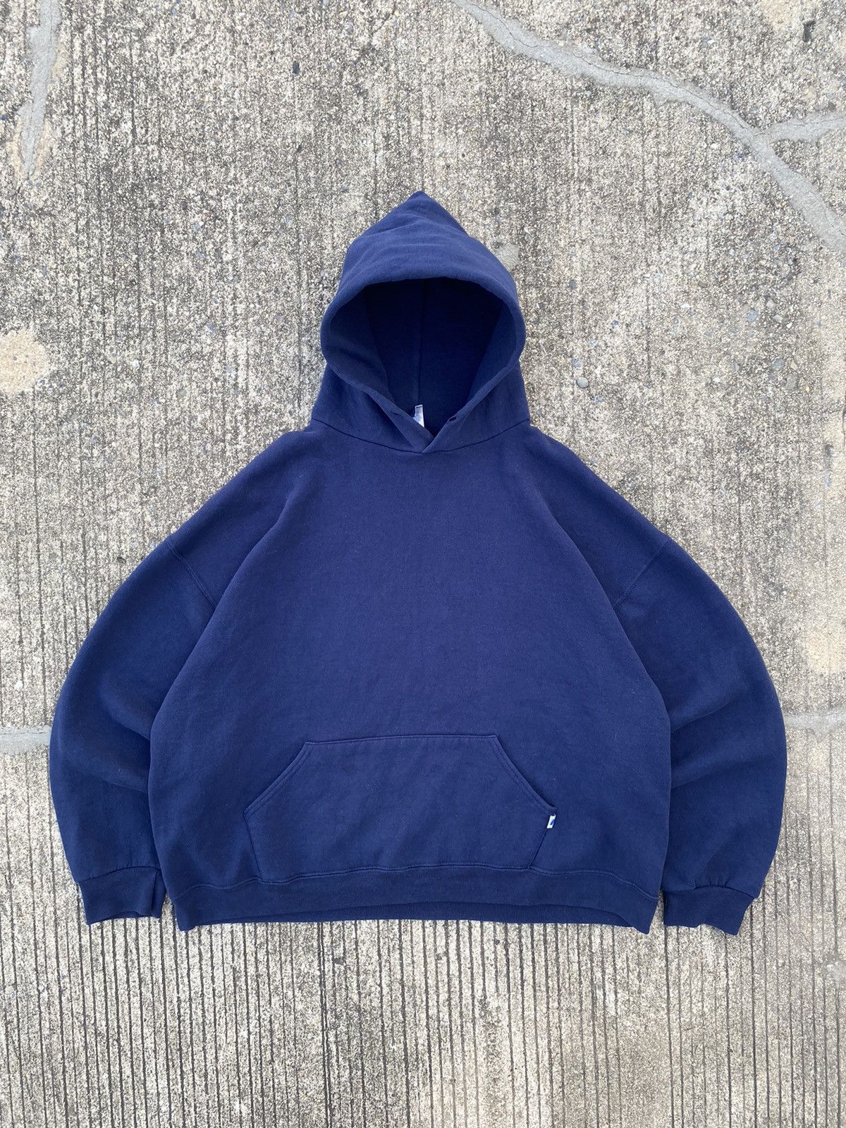 Vintage Boxy Russell Athletic Hoodie Navy