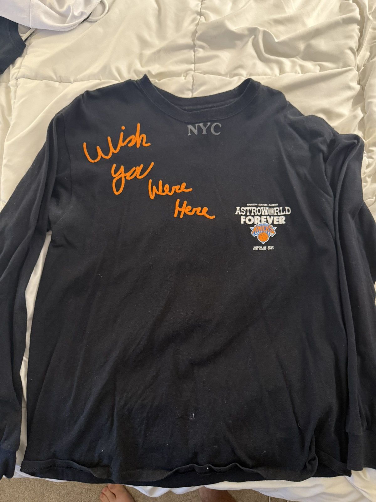 Astroworld Forever Knicks Long Sleeve T Shirt Hoodie, Sweatshirt | AU16VibeMintTees.com