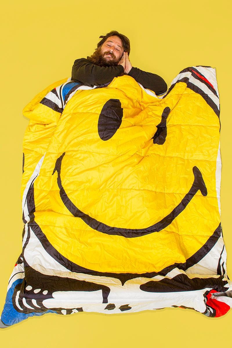 Chinatown Market Grateful Dead Sleeping Bag T-Shirts, Hoodie, Sweatshirt | AU16VibeMintTees.com