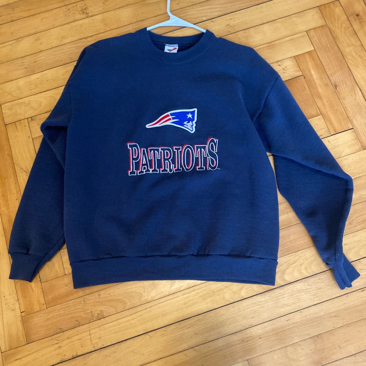 Vintage Patriots Crew Neck Sweatshirt