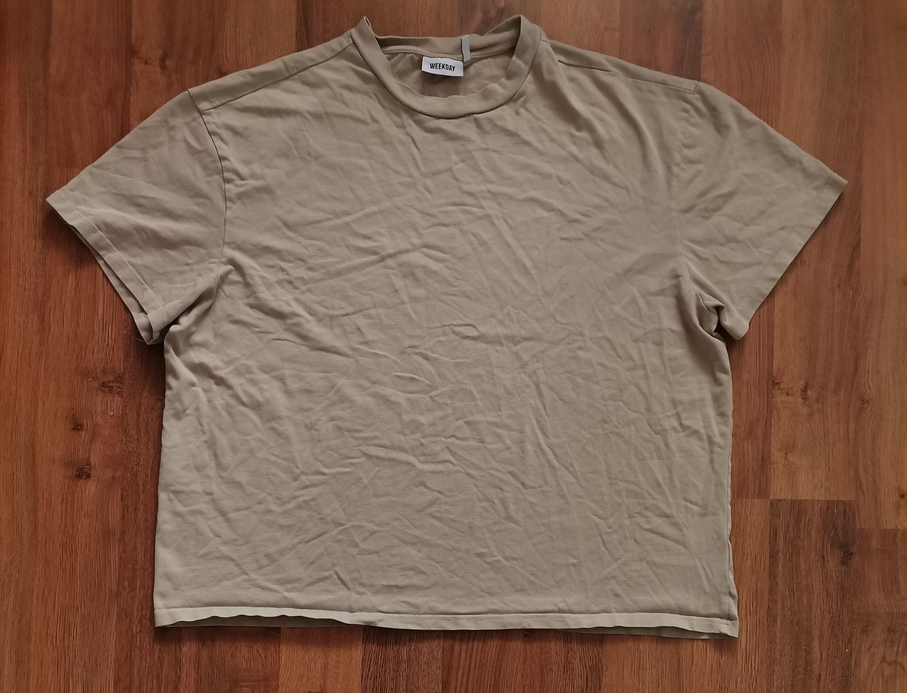 Weekday Oversized Tee Hoodie, Sweatshirt | FlexRushtees.com