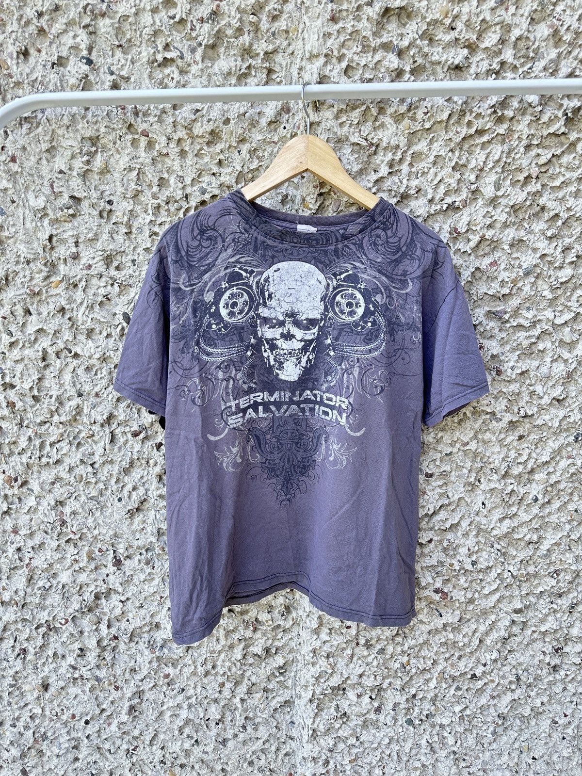 Vintage 2000s 2009 Terminator Salvation Tee T Shirt Hoodie, Sweatshirt | FlexRushtees.com