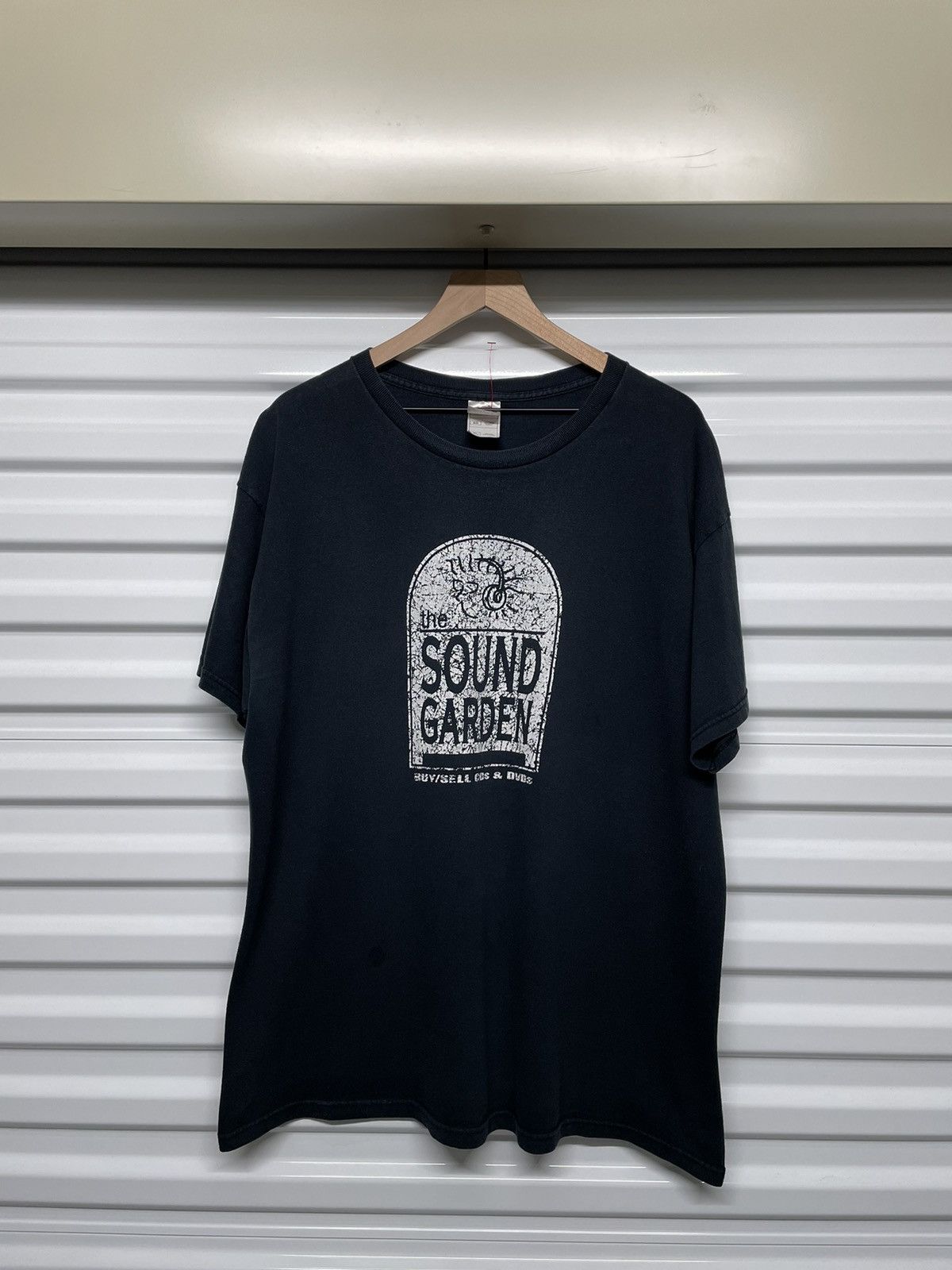 Vintage The Sound Garden Tee Hoodie, Sweatshirt | FlexRushtees.com