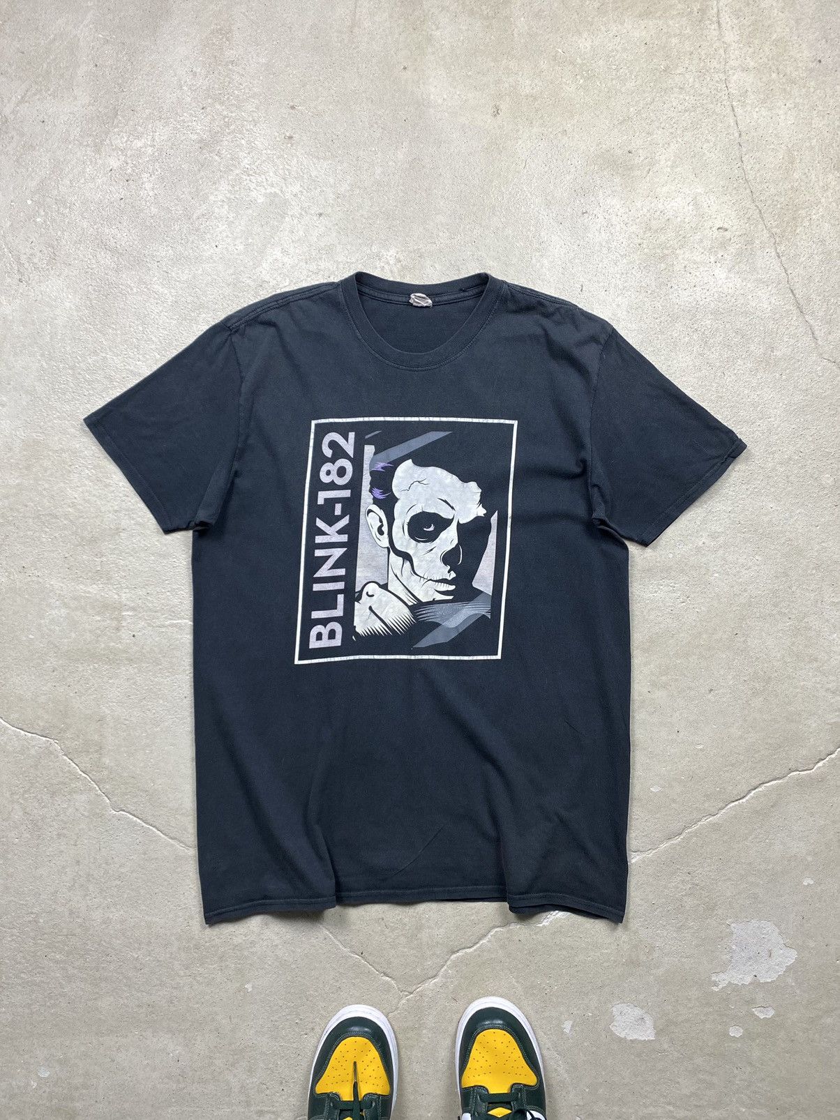Band Tees Phosphorus Glowing Blink 182 2017 Tour T Shirt Green Day Hoodie, Sweatshirt | FlexRushtees.com