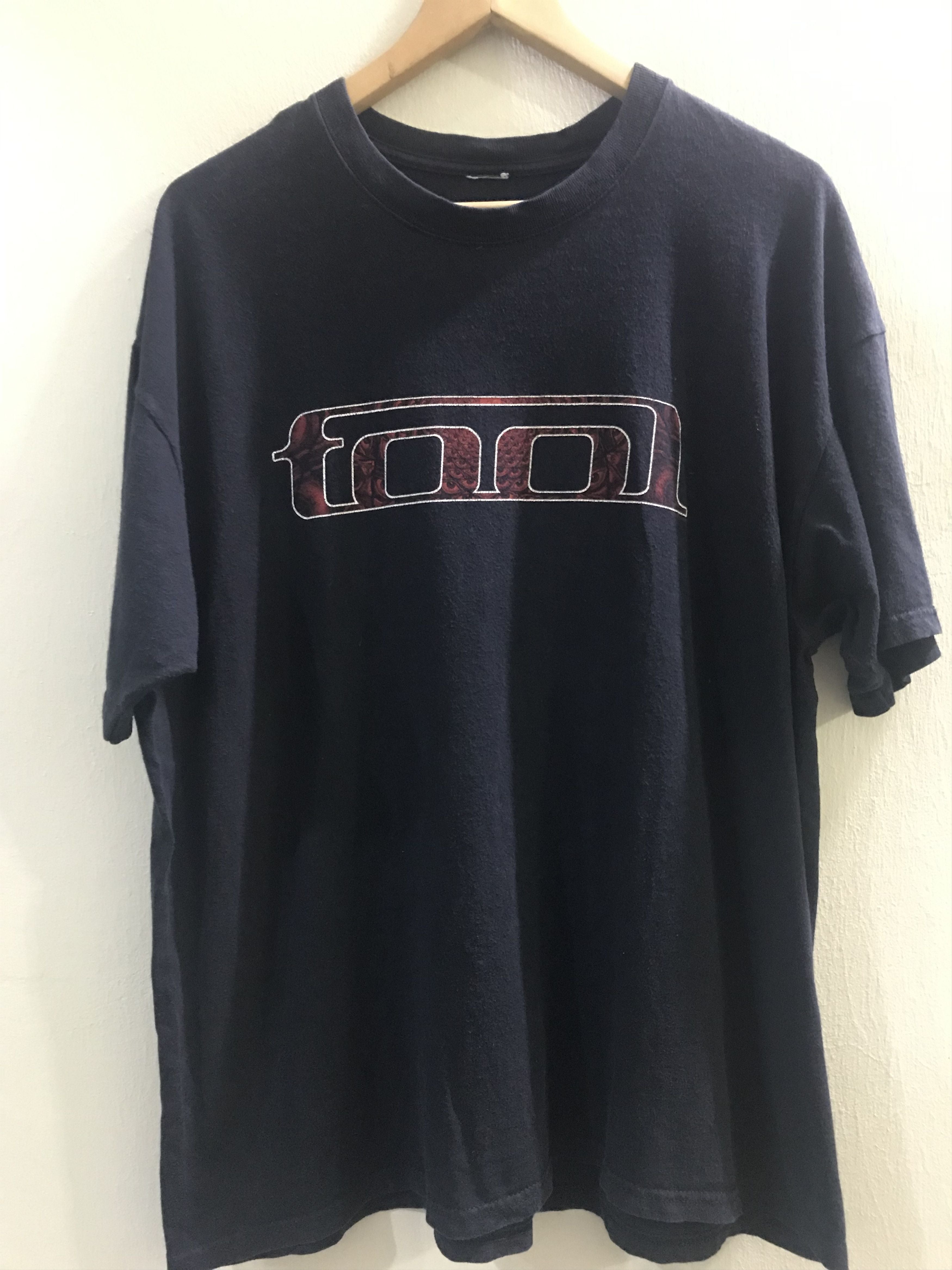 Band Tees Vintage Tool Eyes Maynard 10 000 Days Concert Tour Tshirt Hoodie, Sweatshirt | FlexRushtees.com